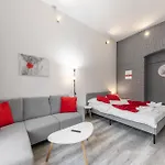 Spring Apartment *