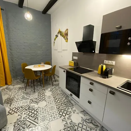 Spring 卡罗维发利