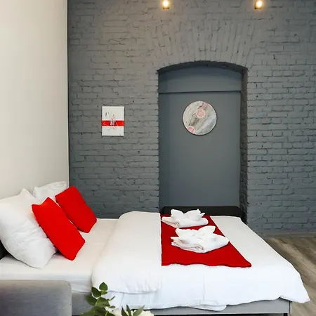 Spring Apartment