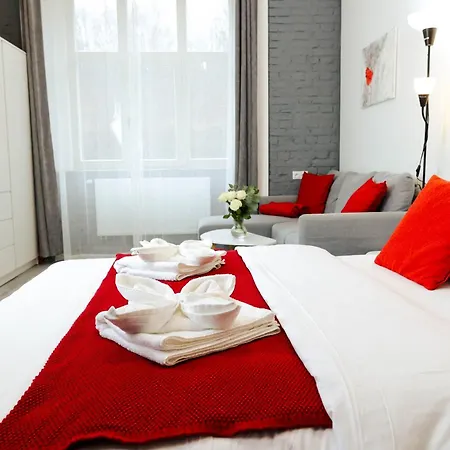 Spring Apartment *