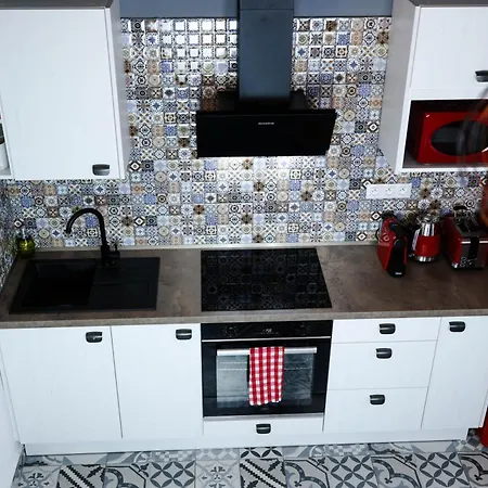 Spring 卡罗维发利