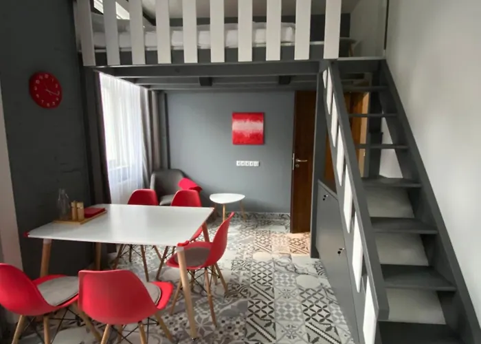 Apartment Spring *