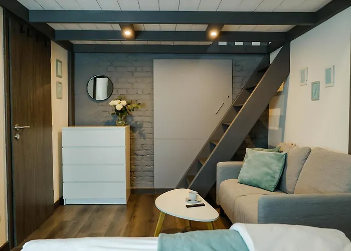 Apartment Spring *